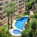 Appartamento Cozy Just One Step From Everything Marbella