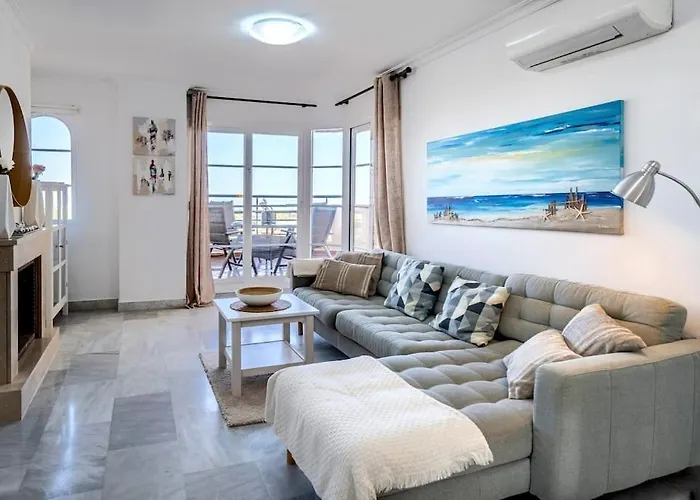 Cozy Just One Step From Everything Apartamento Marbella